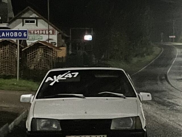 Белый ВАЗ 2109, объемом двигателя 0 л и пробегом 250 тыс. км за 800 $, фото 1 на Automoto.ua