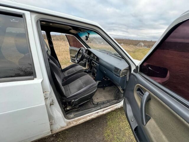 Білий ВАЗ 2109, об'ємом двигуна 1.5 л та пробігом 270 тис. км за 418 $, фото 4 на Automoto.ua