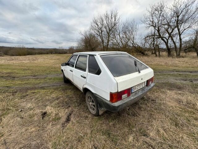 Білий ВАЗ 2109, об'ємом двигуна 1.5 л та пробігом 270 тис. км за 418 $, фото 1 на Automoto.ua