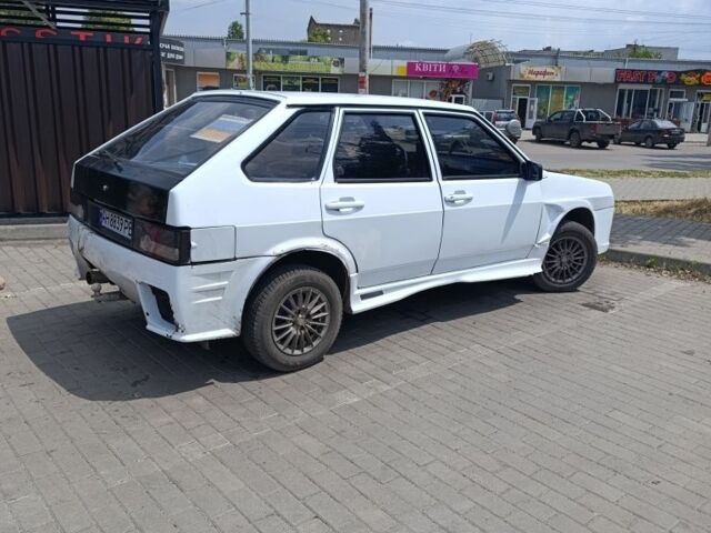 Белый ВАЗ 2109, объемом двигателя 1.5 л и пробегом 30 тыс. км за 1074 $, фото 1 на Automoto.ua