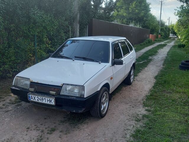 Білий ВАЗ 2109, об'ємом двигуна 1.5 л та пробігом 230 тис. км за 1050 $, фото 11 на Automoto.ua