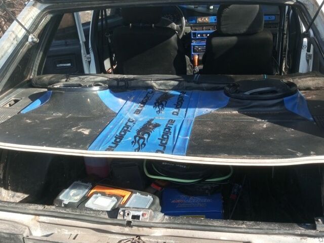 Белый ВАЗ 2109, объемом двигателя 1.5 л и пробегом 37 тыс. км за 453 $, фото 10 на Automoto.ua