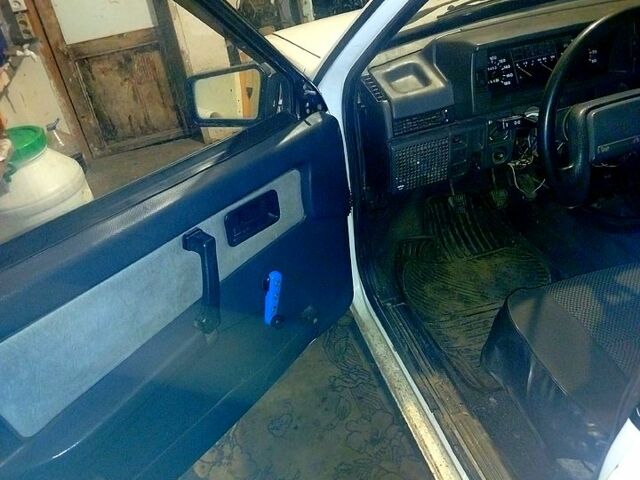 Білий ВАЗ 2109, об'ємом двигуна 1.5 л та пробігом 230 тис. км за 850 $, фото 5 на Automoto.ua