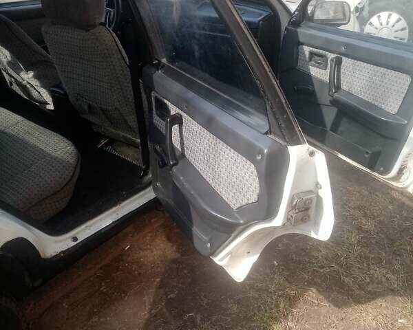 Белый ВАЗ 2109, объемом двигателя 1.5 л и пробегом 87 тыс. км за 850 $, фото 8 на Automoto.ua