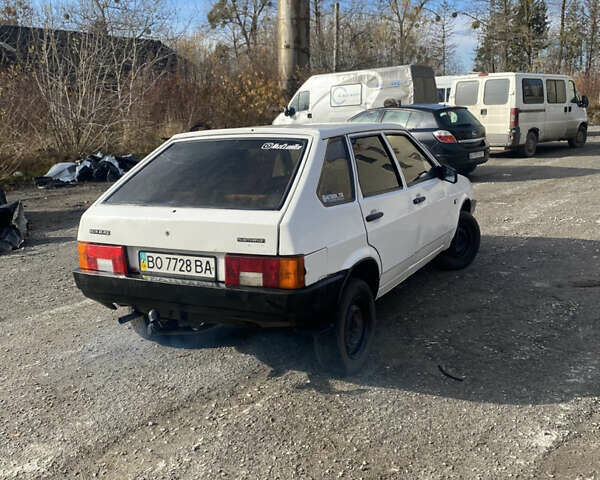 Білий ВАЗ 2109, об'ємом двигуна 1.5 л та пробігом 300 тис. км за 550 $, фото 4 на Automoto.ua