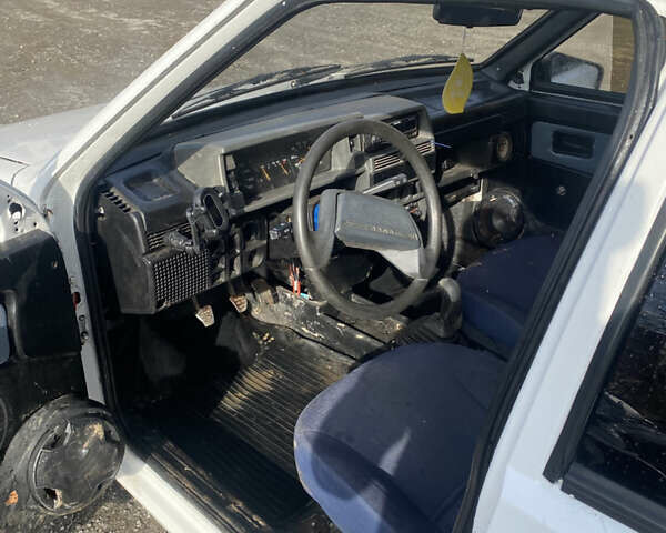 Білий ВАЗ 2109, об'ємом двигуна 1.5 л та пробігом 300 тис. км за 550 $, фото 6 на Automoto.ua