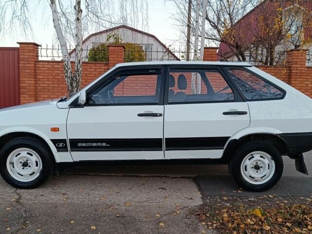 Белый ВАЗ 2109, объемом двигателя 1.3 л и пробегом 128 тыс. км за 1950 $, фото 3 на Automoto.ua