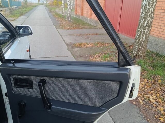 Белый ВАЗ 2109, объемом двигателя 1.3 л и пробегом 128 тыс. км за 1950 $, фото 23 на Automoto.ua