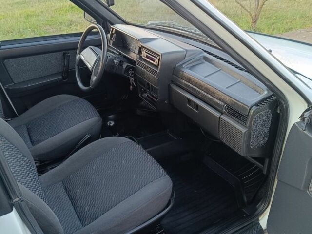 Белый ВАЗ 2109, объемом двигателя 1.3 л и пробегом 128 тыс. км за 1950 $, фото 14 на Automoto.ua