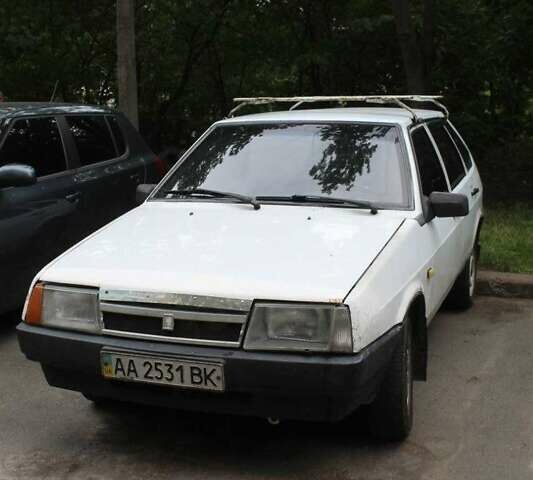 Білий ВАЗ 2109, об'ємом двигуна 1.5 л та пробігом 300 тис. км за 700 $, фото 1 на Automoto.ua
