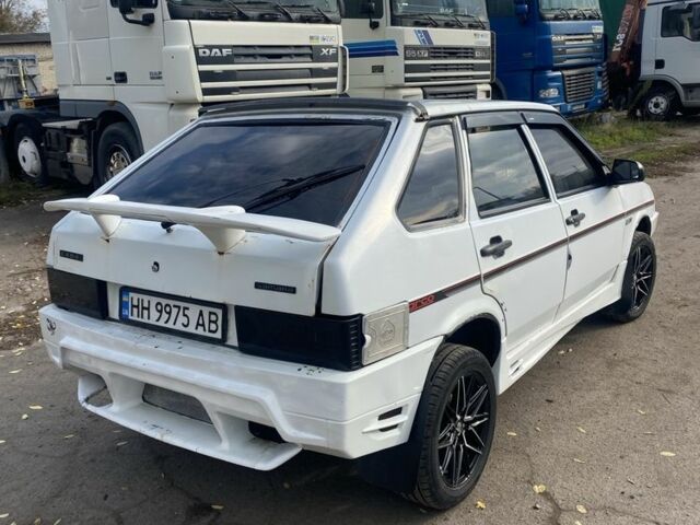 Белый ВАЗ 2109, объемом двигателя 1.5 л и пробегом 3 тыс. км за 2500 $, фото 3 на Automoto.ua