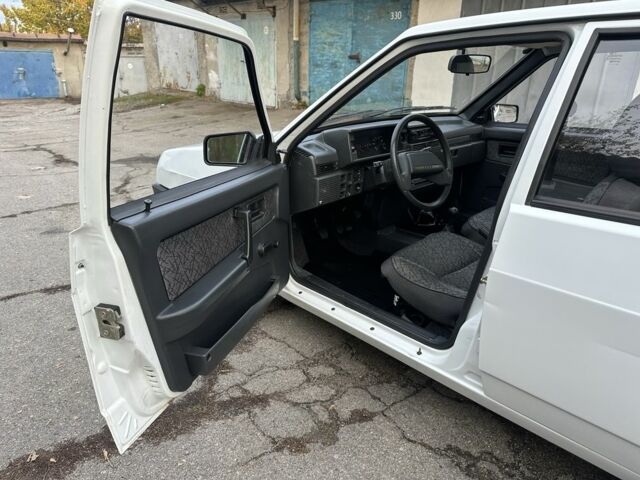 Белый ВАЗ 2109, объемом двигателя 0 л и пробегом 24 тыс. км за 2950 $, фото 6 на Automoto.ua