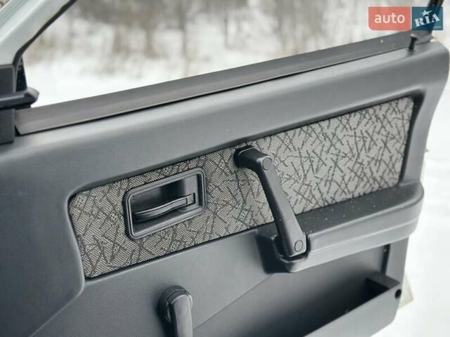 Белый ВАЗ 2109, объемом двигателя 1.5 л и пробегом 25 тыс. км за 3400 $, фото 5 на Automoto.ua