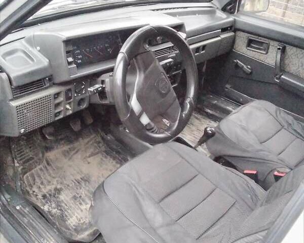 Білий ВАЗ 2109, об'ємом двигуна 1.5 л та пробігом 250 тис. км за 1300 $, фото 15 на Automoto.ua