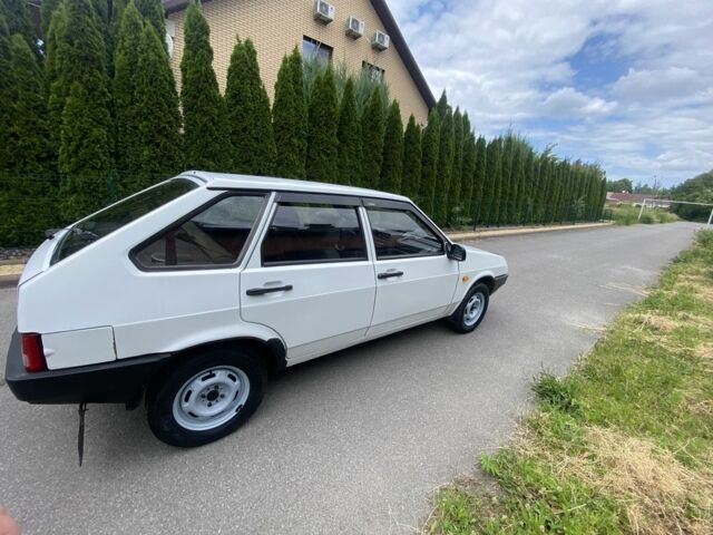 Білий ВАЗ 2109, об'ємом двигуна 1.5 л та пробігом 210 тис. км за 1599 $, фото 12 на Automoto.ua