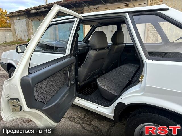 Белый ВАЗ 2109, объемом двигателя 1.5 л и пробегом 24 тыс. км за 2950 $, фото 9 на Automoto.ua