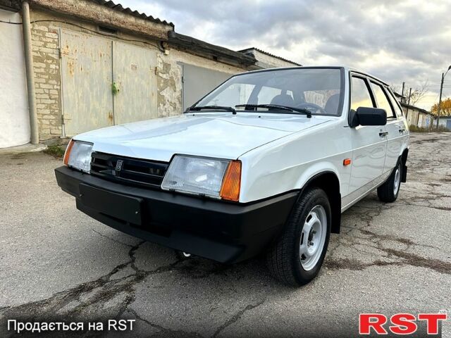Белый ВАЗ 2109, объемом двигателя 1.5 л и пробегом 24 тыс. км за 2950 $, фото 7 на Automoto.ua