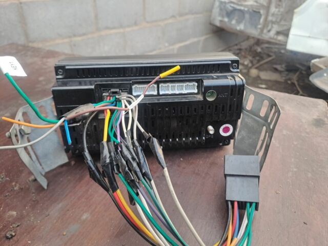 Белый ВАЗ 2109, объемом двигателя 0 л и пробегом 100 тыс. км за 12 $, фото 1 на Automoto.ua