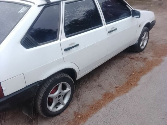 Білий ВАЗ 2109, об'ємом двигуна 1 л та пробігом 2 тис. км за 900 $, фото 3 на Automoto.ua