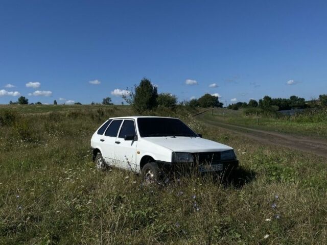 Белый ВАЗ 2109, объемом двигателя 0 л и пробегом 2 тыс. км за 954 $, фото 1 на Automoto.ua