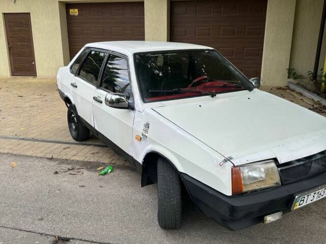 Білий ВАЗ 2109, об'ємом двигуна 1.5 л та пробігом 3 тис. км за 800 $, фото 3 на Automoto.ua