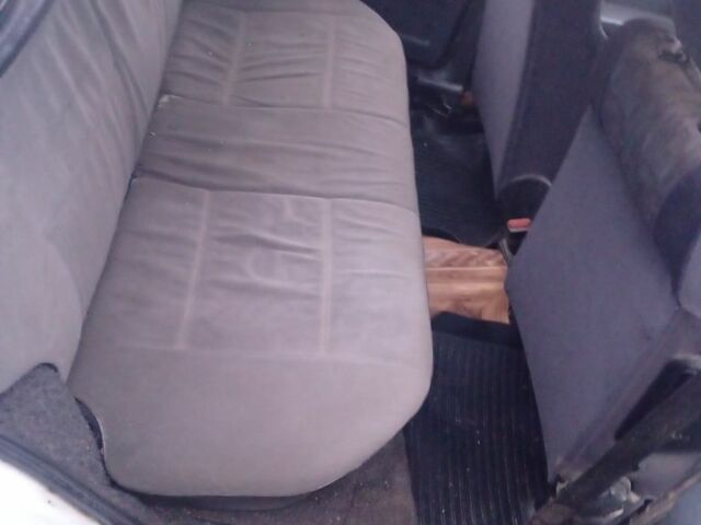 Белый ВАЗ 2109, объемом двигателя 1.5 л и пробегом 65 тыс. км за 450 $, фото 9 на Automoto.ua