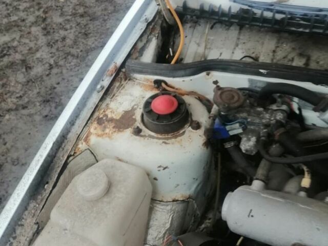 Белый ВАЗ 2109, объемом двигателя 0 л и пробегом 90 тыс. км за 300 $, фото 5 на Automoto.ua