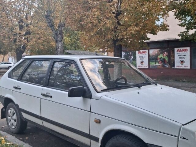 Белый ВАЗ 2109, объемом двигателя 0 л и пробегом 30 тыс. км за 1100 $, фото 1 на Automoto.ua
