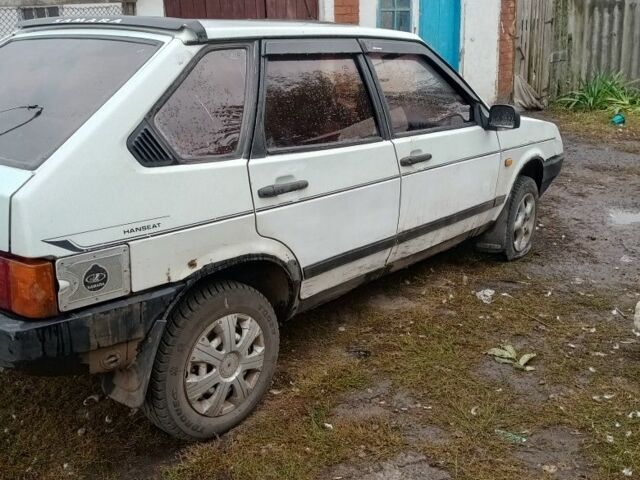 Білий ВАЗ 2109, об'ємом двигуна 1.3 л та пробігом 200 тис. км за 716 $, фото 3 на Automoto.ua