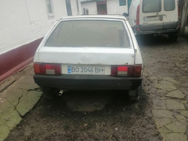 Белый ВАЗ 2109, объемом двигателя 0 л и пробегом 90 тыс. км за 300 $, фото 2 на Automoto.ua