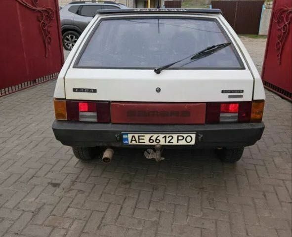 Белый ВАЗ 2109, объемом двигателя 1.5 л и пробегом 170 тыс. км за 1200 $, фото 3 на Automoto.ua