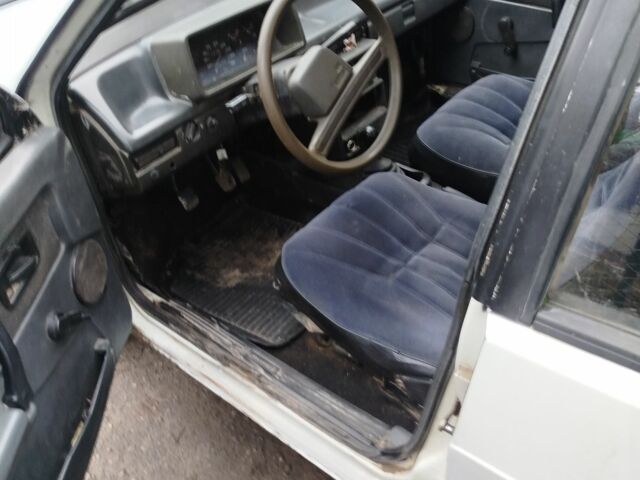 Белый ВАЗ 2109, объемом двигателя 1.3 л и пробегом 234 тыс. км за 650 $, фото 6 на Automoto.ua