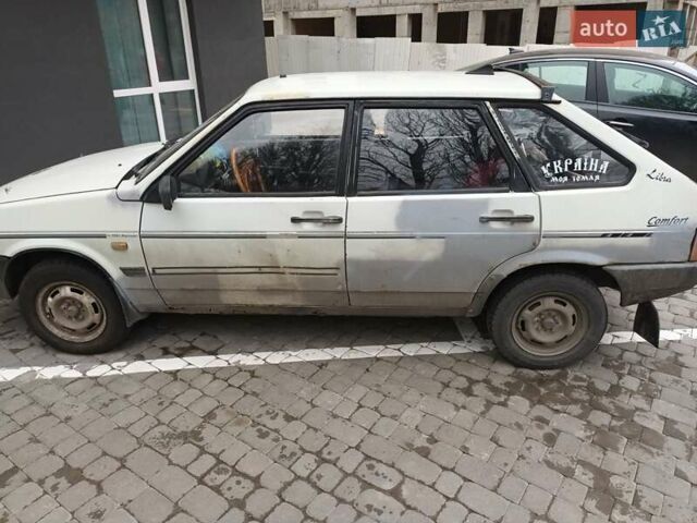 Белый ВАЗ 2109, объемом двигателя 1.3 л и пробегом 45 тыс. км за 650 $, фото 8 на Automoto.ua