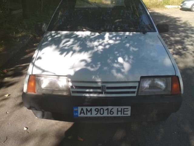 Белый ВАЗ 2109, объемом двигателя 1.5 л и пробегом 352 тыс. км за 900 $, фото 7 на Automoto.ua