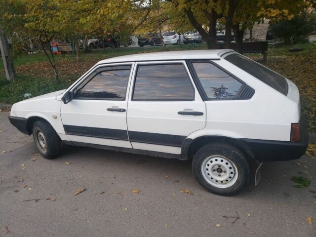 Білий ВАЗ 2109, об'ємом двигуна 0 л та пробігом 111 тис. км за 599 $, фото 5 на Automoto.ua