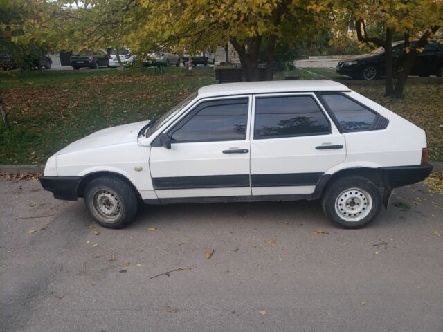 Білий ВАЗ 2109, об'ємом двигуна 0 л та пробігом 111 тис. км за 599 $, фото 1 на Automoto.ua