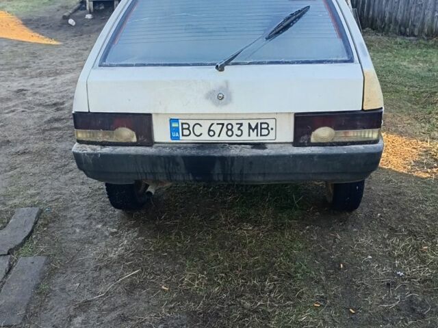 Білий ВАЗ 2109, об'ємом двигуна 1.3 л та пробігом 200 тис. км за 800 $, фото 4 на Automoto.ua