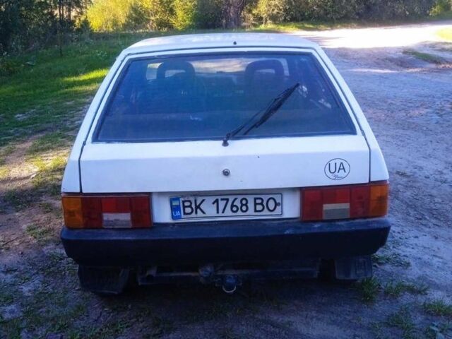 Білий ВАЗ 2109, об'ємом двигуна 1.5 л та пробігом 30 тис. км за 880 $, фото 3 на Automoto.ua