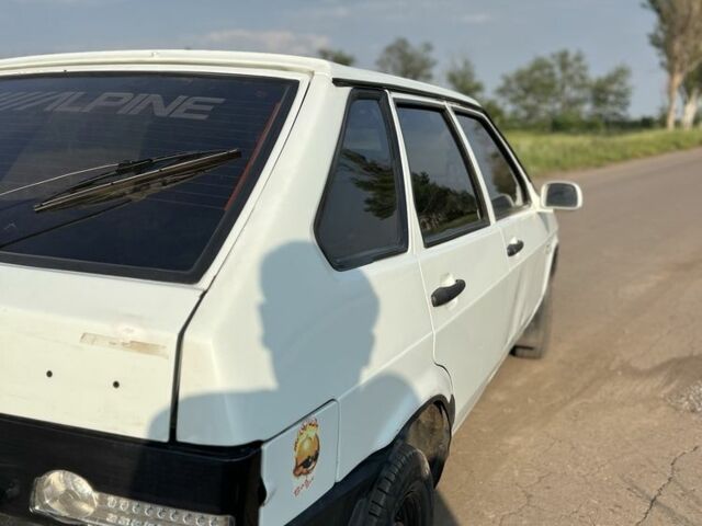 Білий ВАЗ 2109, об'ємом двигуна 1.5 л та пробігом 100 тис. км за 1160 $, фото 2 на Automoto.ua