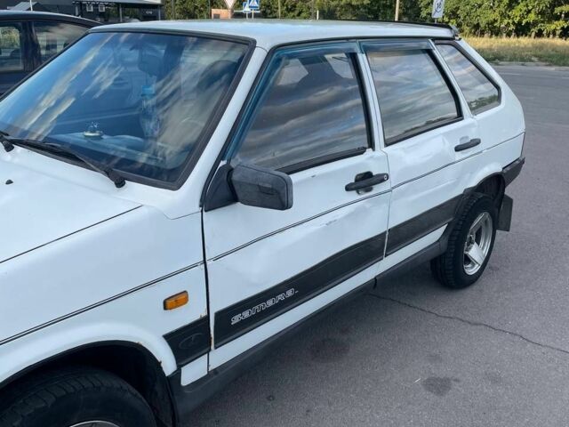 Білий ВАЗ 2109, об'ємом двигуна 1.5 л та пробігом 250 тис. км за 1300 $, фото 3 на Automoto.ua