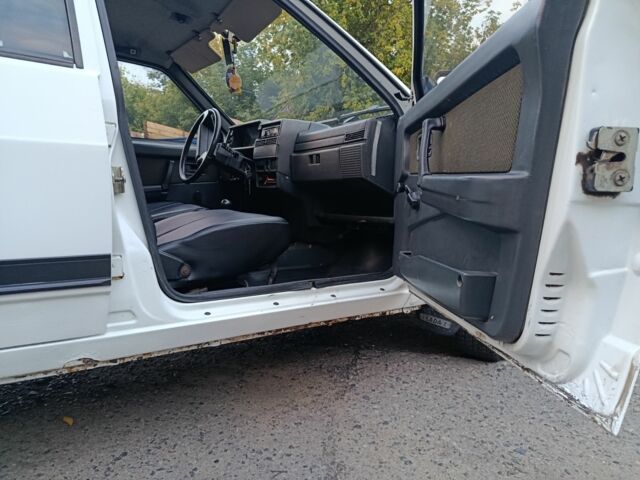 Білий ВАЗ 2109, об'ємом двигуна 1.5 л та пробігом 215 тис. км за 1790 $, фото 2 на Automoto.ua