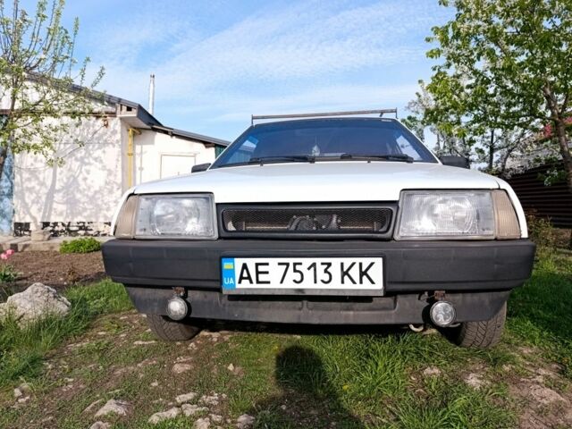 Білий ВАЗ 2109, об'ємом двигуна 1.6 л та пробігом 50 тис. км за 1600 $, фото 6 на Automoto.ua