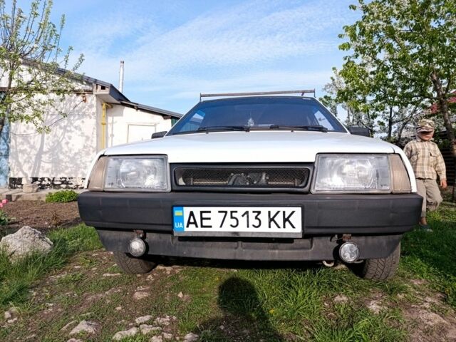 Білий ВАЗ 2109, об'ємом двигуна 1.6 л та пробігом 50 тис. км за 1600 $, фото 7 на Automoto.ua