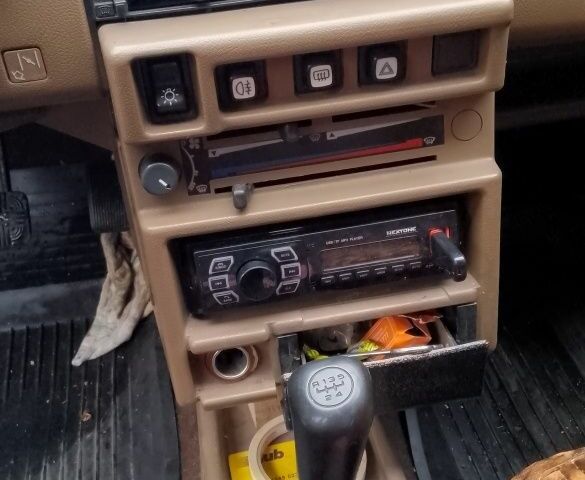 Белый ВАЗ 2109, объемом двигателя 1.3 л и пробегом 100 тыс. км за 1309 $, фото 7 на Automoto.ua