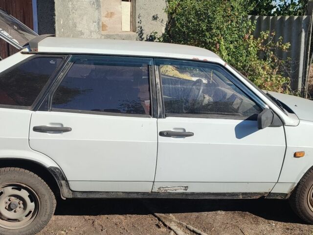 Белый ВАЗ 2109, объемом двигателя 1.3 л и пробегом 96 тыс. км за 532 $, фото 1 на Automoto.ua