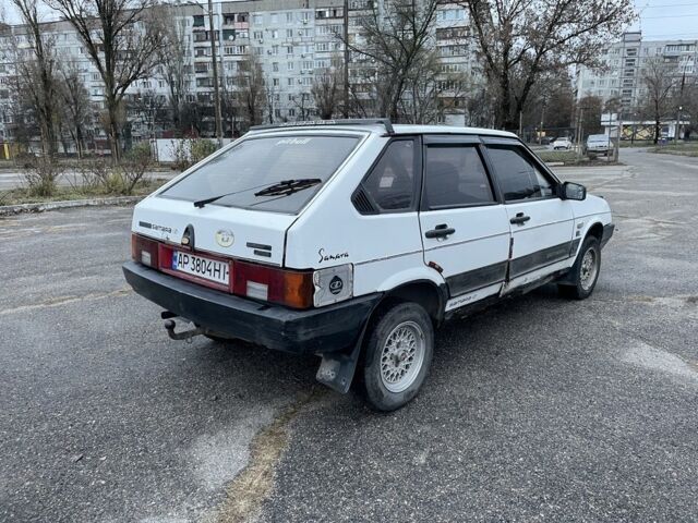 Белый ВАЗ 2109, объемом двигателя 0 л и пробегом 200 тыс. км за 450 $, фото 2 на Automoto.ua