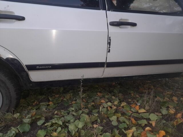 Белый ВАЗ 2109, объемом двигателя 0 л и пробегом 100 тыс. км за 500 $, фото 3 на Automoto.ua