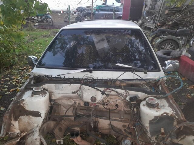 Белый ВАЗ 2109, объемом двигателя 0 л и пробегом 100 тыс. км за 500 $, фото 2 на Automoto.ua