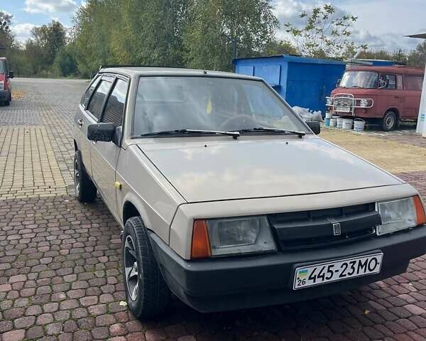 ВАЗ 2109 1985 в Черновцах на Automoto.ua Бежевый ВАЗ 2109, объемом двигателя 1.3 л и пробегом 250 тыс. км за 950 $, фото 14 на Automoto.ua