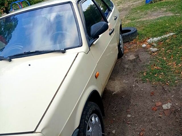 Бежевий ВАЗ 2109, об'ємом двигуна 15 л та пробігом 255 тис. км за 1100 $, фото 2 на Automoto.ua